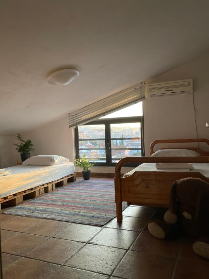 Cozy Big Apartment With Balcony Tirana Exteriér fotografie
